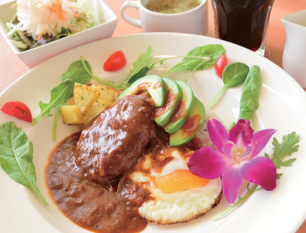 『南国喫茶 上廣珈琲店』食事もしっかり楽しめる南国風のカフェが登場！