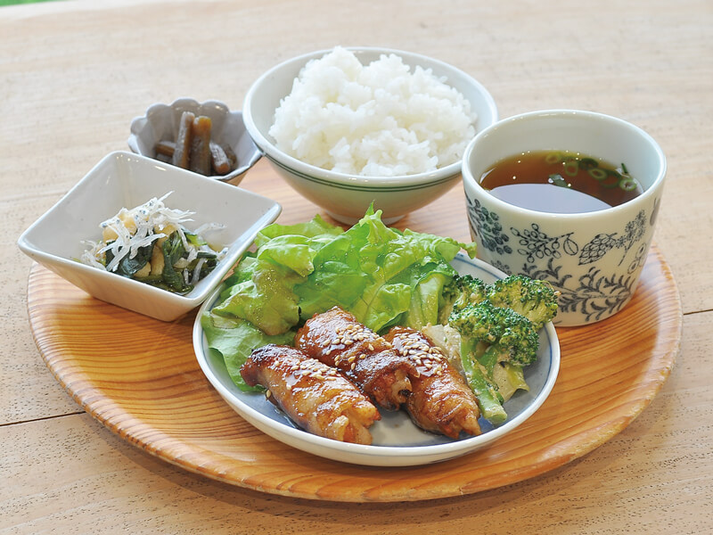 食と雑貨と植物に出会える ぬくもり溢れる複合店がOPEN!