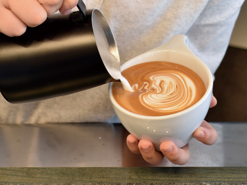 『VESSO Coffee&Burger　べッソ コーヒー＆バーガー』県内では数少ないスタイル ダイナーカフェがNEW OPEN！【香川県高松市瓦町】