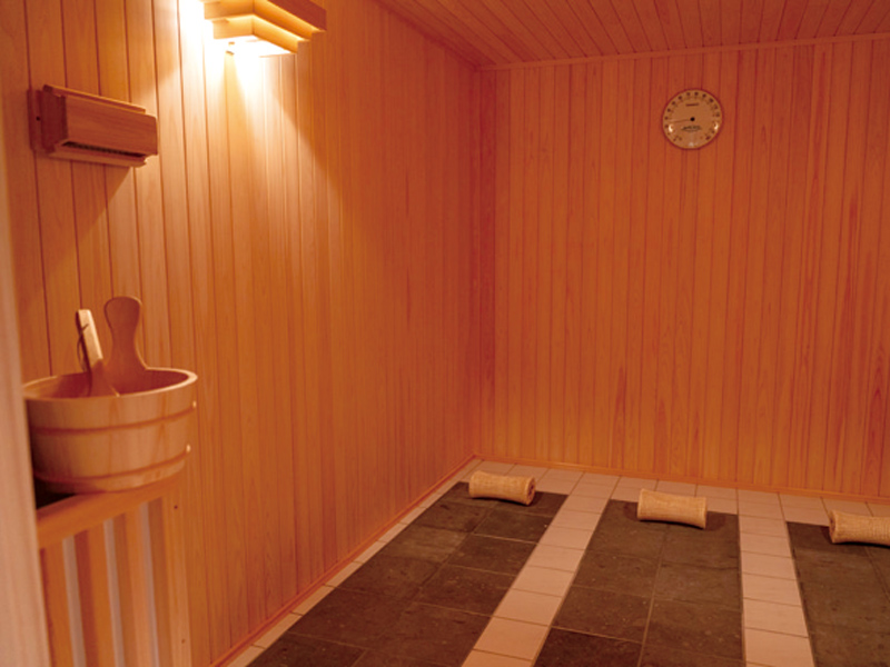 『高橋輪業』がトレーラー型の貸切りゲストハウスをOPEN！