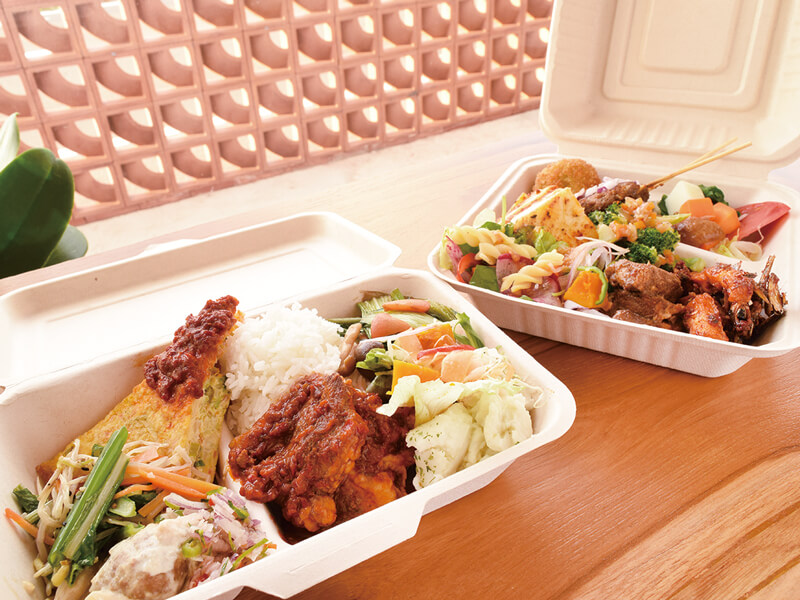 ゆったりとした南国の時間が流れるバリ料理「ナシチャンプルー」専門店