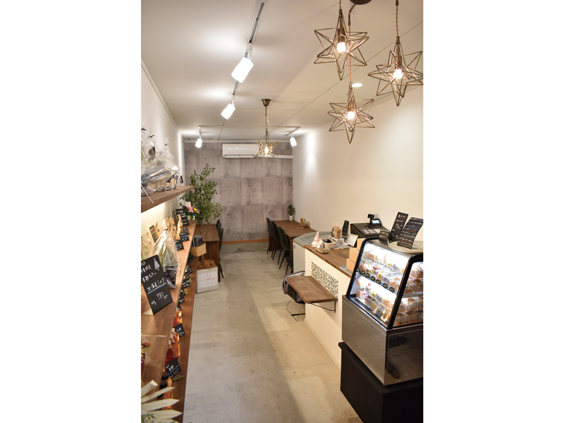 “発酵をタノシモウ”をコンセプトに手作りの発酵食品や調味料を販売