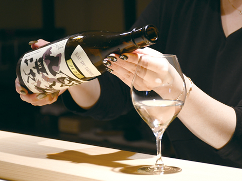 『BAR 夢つぐみ』店主厳選の日本酒とワインが堪能できる隠れ家Bar【香川県高松市瓦町】