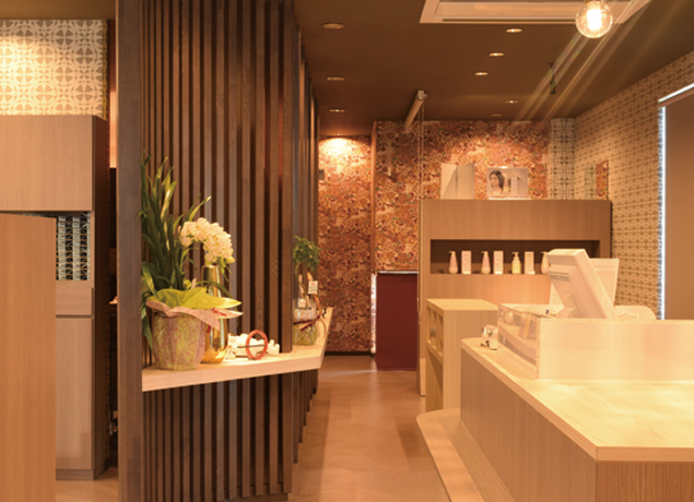 『HAIR ZERO 仏生山店』シャンプー台やセット面が広くなり居心地の良い快適空間へとリニューアル！